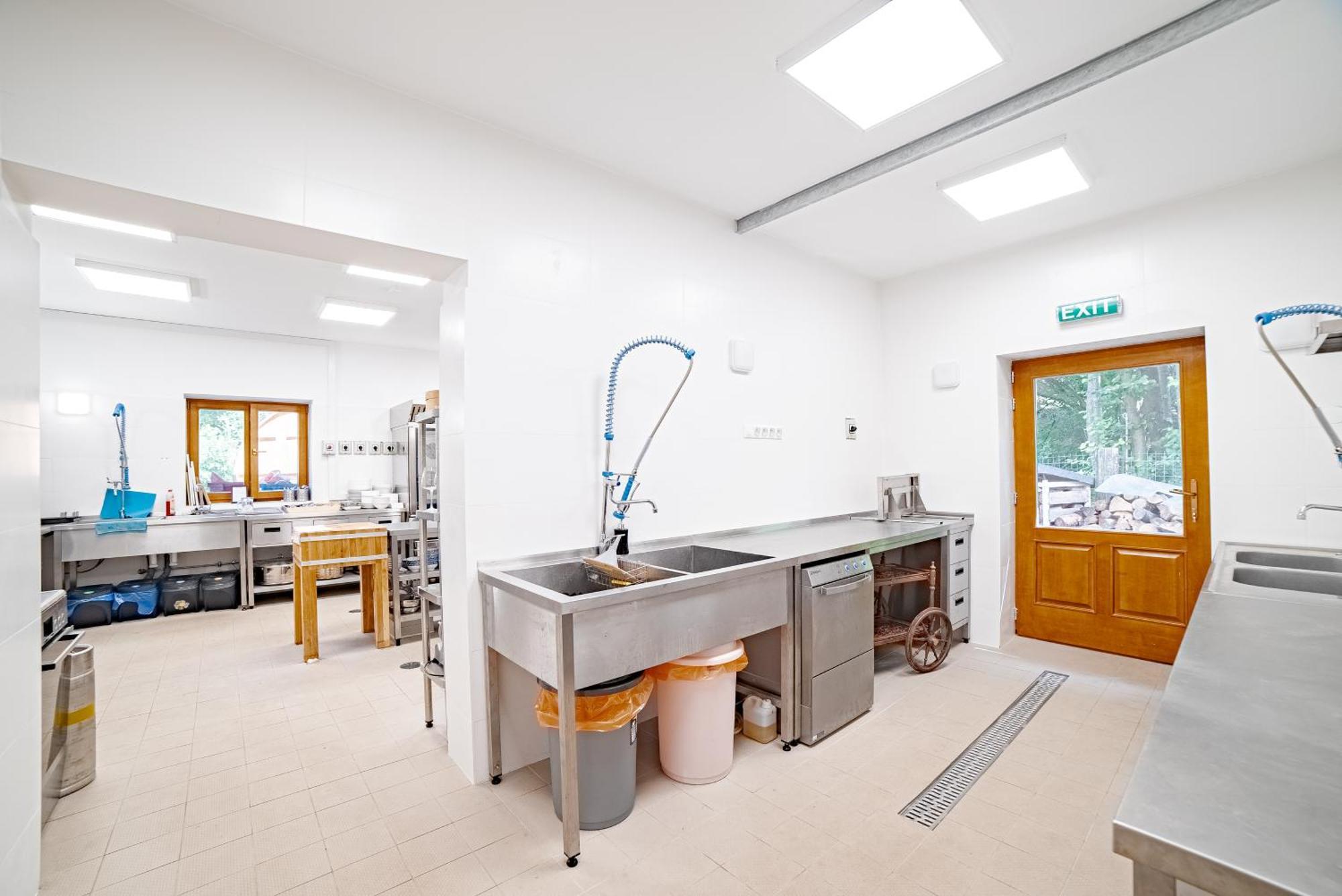Farma Zelena Ruza Villa Klacno Ngoại thất bức ảnh